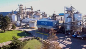 Poliuretano en Naves de Depósito de Bunge